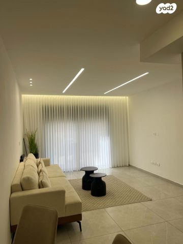 דירת גן, היוצרים 41, עיר היין, אשקלון