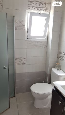 דירה, משה אבן עזרא 17, רובע ה', אשדוד