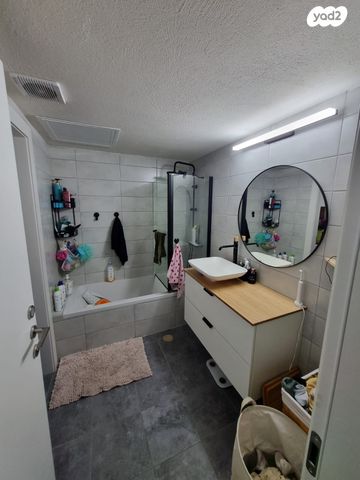 דירה, השחף 15, החותרים, טירת כרמל