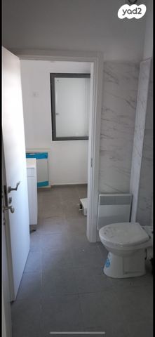 דירה, הרב שך 22, רמת שלמה, ירושלים