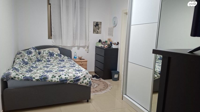 דירה, שדרות העצמאות 53, רמות בן צבי, יבנה