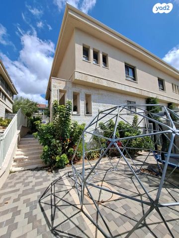 בית פרטי/ קוטג', נחל דוד 16, צור יצחק, צור יצחק