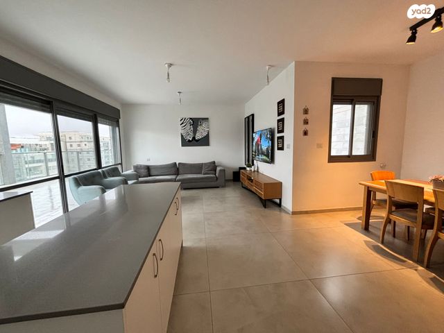 גג/ פנטהאוז, נחל פרת 15, פארק הנחל, באר שבע