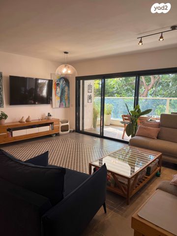 דירה, ברנר 23, גני אילן, קרית אונו