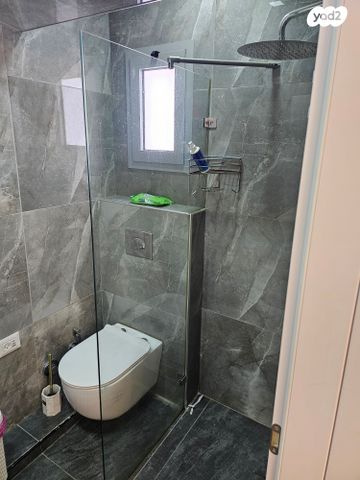 דירת גן, סיירת גולני 6, פסגת זאב, ירושלים