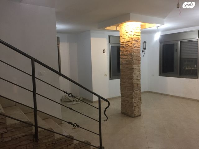 דופלקס, שטרית 52, שיכון ב, טבריה