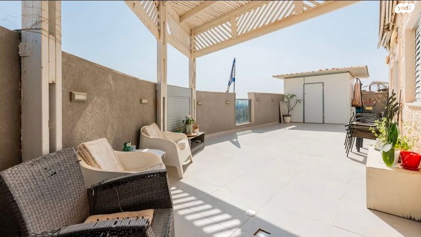 גג/ פנטהאוז, שדרות הערים התאומות 24, רמות הרכס, באר שבע