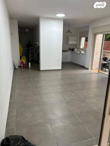 דירת גן, נורית 13, ורדיה, חיפה