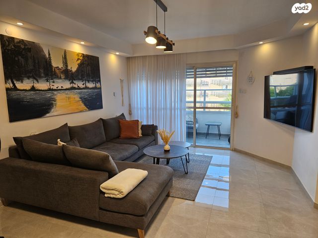 דירה, שדרות דואני 14, נאות בגין, לב יבנה, יבנה