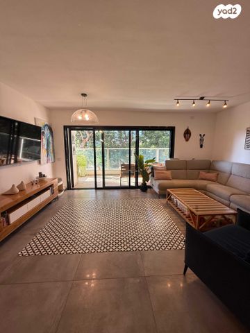 דירה, ברנר 23, גני אילן, קרית אונו