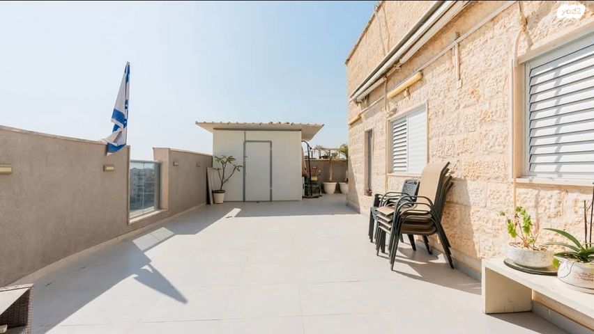 גג/ פנטהאוז, שדרות הערים התאומות 24, רמות הרכס, באר שבע