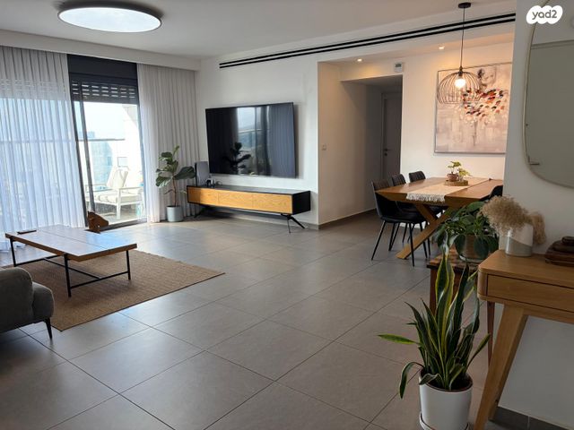 דירה, תנופה 5, מעו"ף, חריש