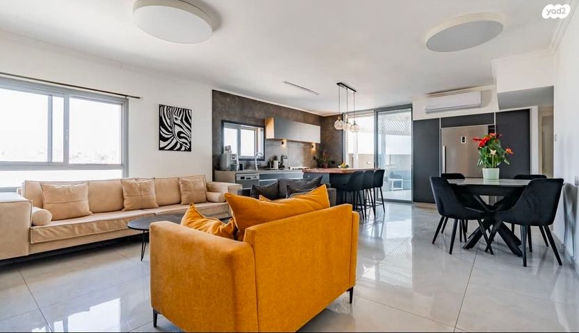 גג/ פנטהאוז, שדרות הערים התאומות 24, רמות הרכס, באר שבע