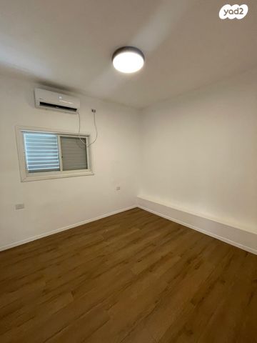 דירה, אבטליון 1, שכונת בן גוריון, מרכז העיר ג', רמת גן