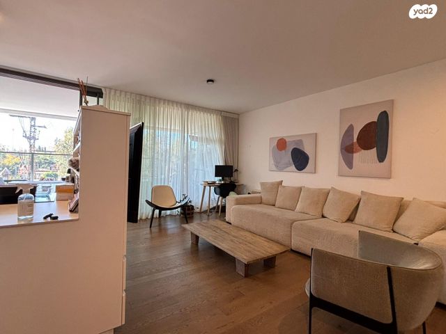 דירת גן, החלוץ 15, מורשה, רמת השרון