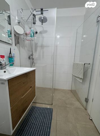 דירה, שדרות ציונה צרפת 35, גדרה מזרח, גדרה