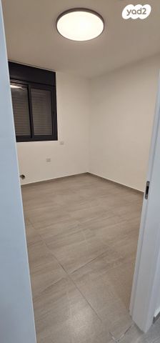 דירה, הרב שלום שבזי 201, פסגות אפק, ראש העין