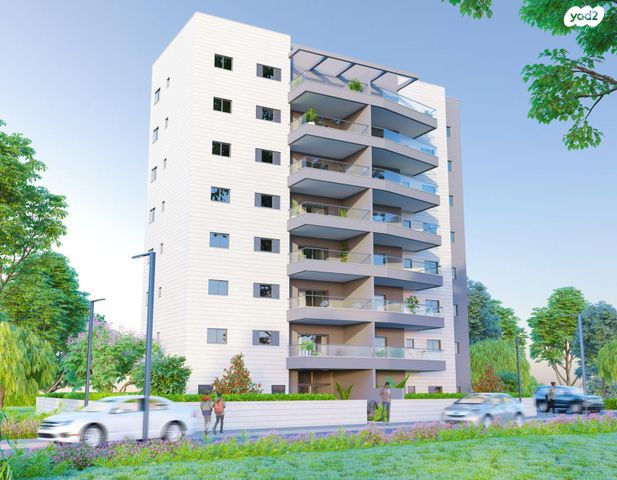 עמנואל מורנו 8