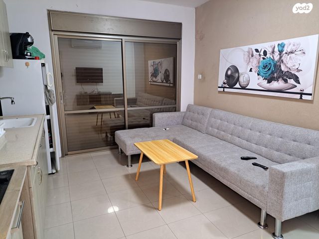 בנציון ישראלי 71