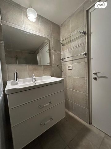 דירה, עין הקורא 13, נווה שאנן, תל אביב יפו