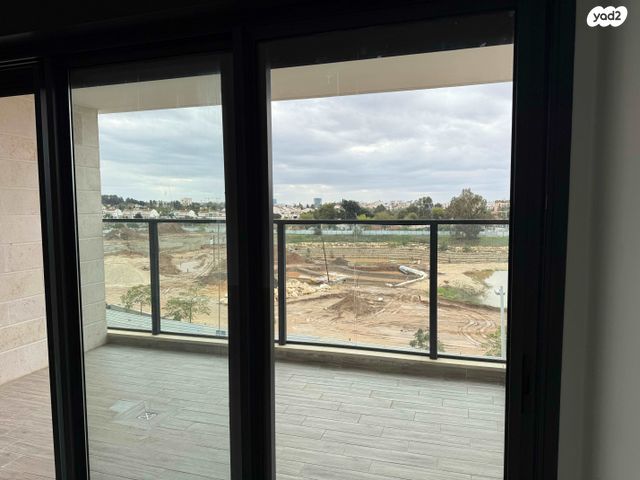 דירה, לאה גולדברג 14, צפון נס ציונה, נס ציונה