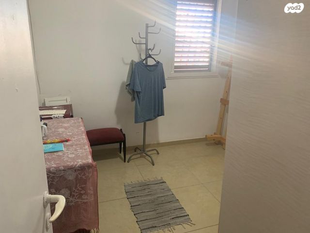 דירה, דוד רזיאל 13, רמת הנשיא, בת ים