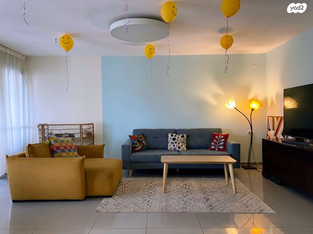 הפרדס הראשון 1