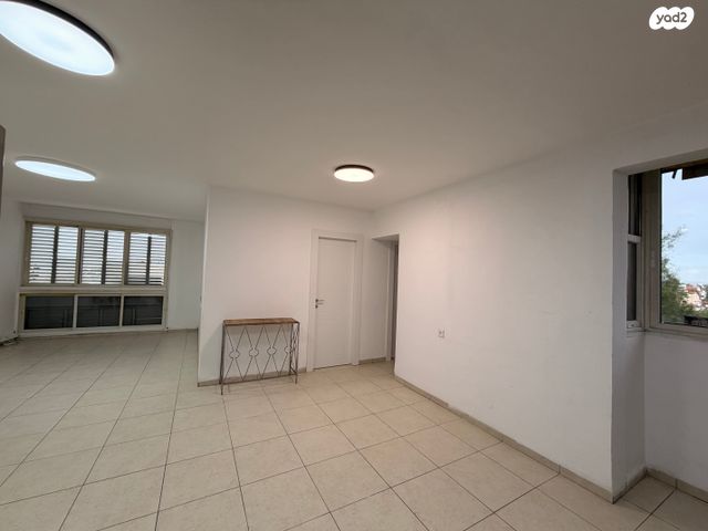 שדרות הנשיא טרומן 28