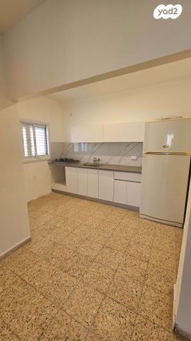 דירה, הרב ריינס 40, נאות הרצל, נתניה