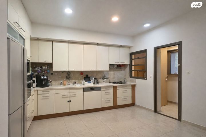 דירה, נחלת יצחק 18, נחלת יצחק, תל אביב יפו