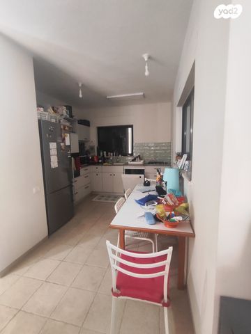 יחידת דיור, שקד 1, הסוללים, הסוללים