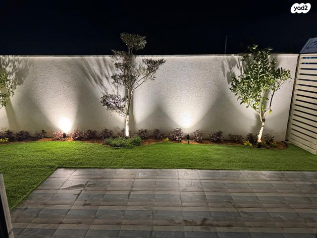 דירת גן, הגפן 2, כרמי הנדיב, אחוזת רוטנר, קרית מלאכי