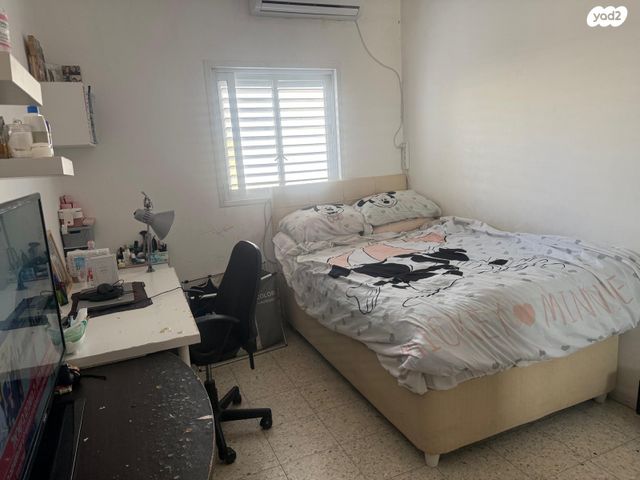 דירה, הגדוד העברי 77, רמב"ם, ראשון לציון