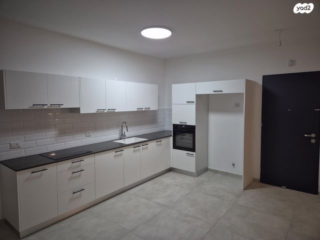 אייזיק רמבה 18