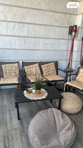 דירה, יעקב תמרי 15, חצרות המושבה, רחובות