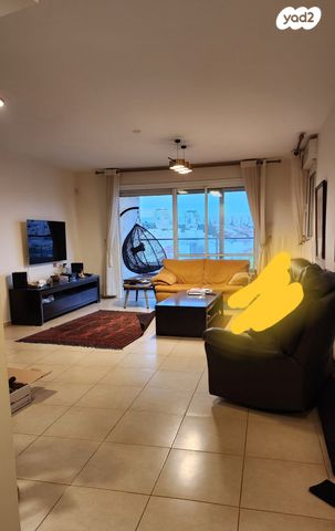 דירה, ככר חטיבת הראל 10, המגינים, מודיעין מכבים רעות