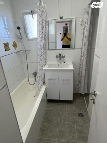 דירה, דרך הים 203, כרמל מערבי, חיפה