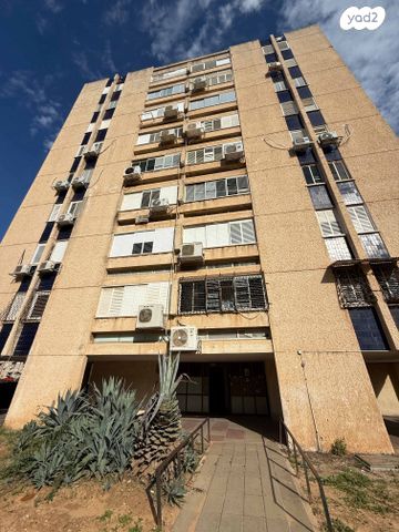 דירה, זלמן שניאור 45, קרית נורדאו, נתניה