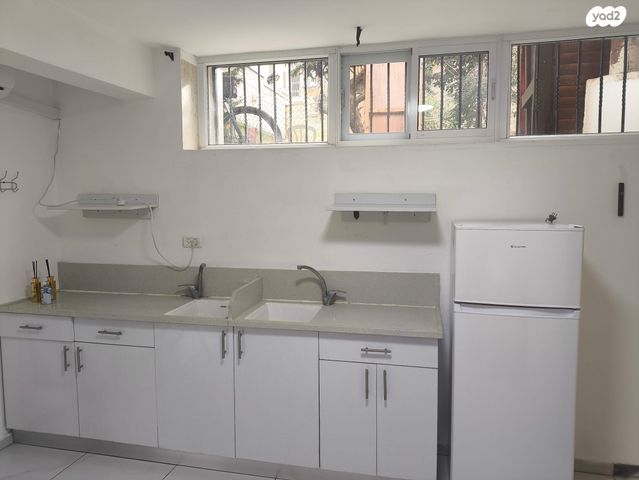 יהושוע פרבשטיין 18