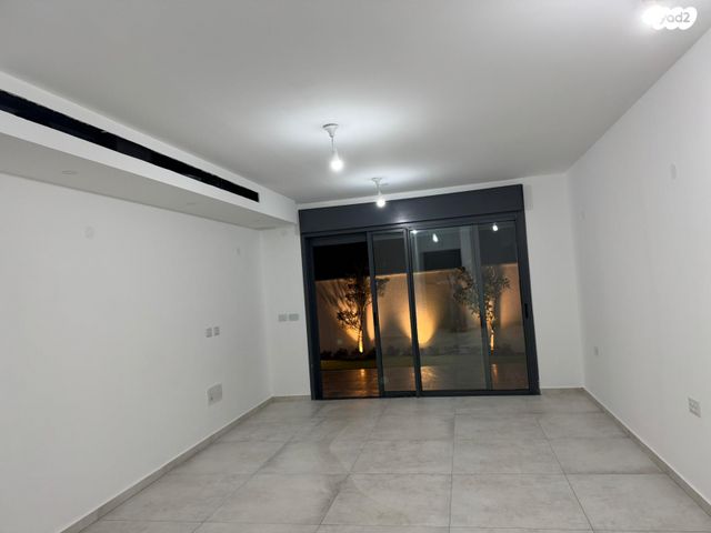 דירת גן, הגפן 2, כרמי הנדיב, אחוזת רוטנר, קרית מלאכי