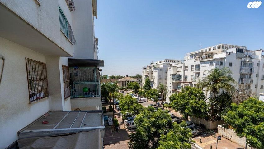 דירה, יוסף רוזובסקי 3, הדר גנים, פתח תקווה