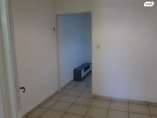 דירה, הרא"ה 132, יד לבנים, רמת גן