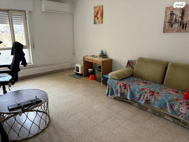 דירה, הצוף 32, גילה, ירושלים