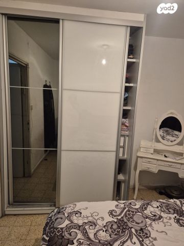 דירה, משה דיין 5, גיורא, רמלה