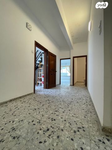 דירה, הרב אהרונסון 19, כרם התימנים, תל אביב יפו