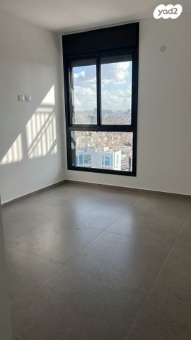 דירה, הפודים 30, נחלת גנים, רמת גן