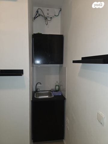 דירה, סמטת אלוף בצלות 10, פלורנטין, תל אביב יפו