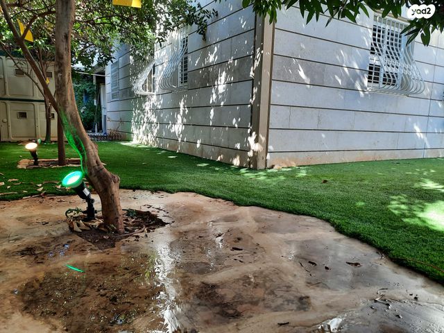 דירת גן, הר הצופים 31, רחובות ההולנדית, רחובות