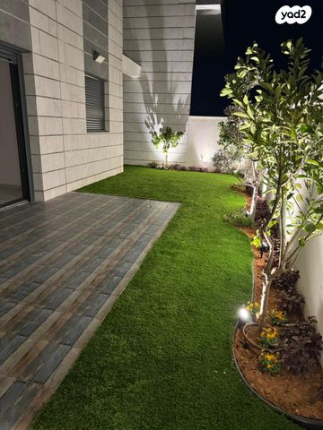 דירת גן, הגפן 2, כרמי הנדיב, אחוזת רוטנר, קרית מלאכי