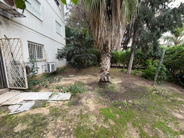 דירת גן, השומר הצעיר 10, גן הורדים, אשקלון